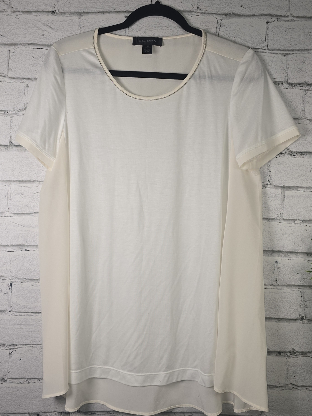 ST. JOHN JERSEY KNIT SILK CONTRAST CREAM TONAL SHORT SLEEVE LUXURY SILK WOMENS M